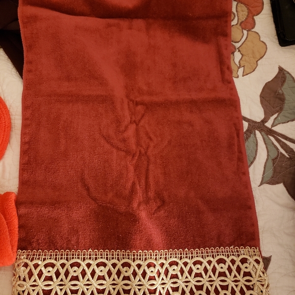 Avanti Moroccan Style 3 Hand Towels - Picture 3 of 3